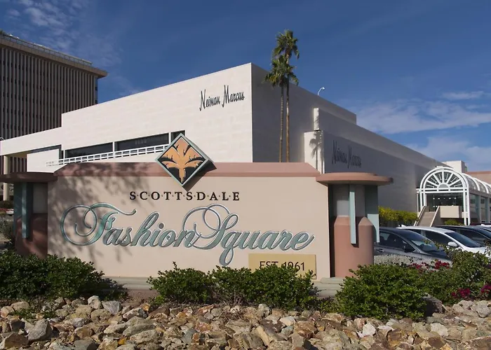 141 Fully Furnished, Wifi Included Apartment Scottsdale