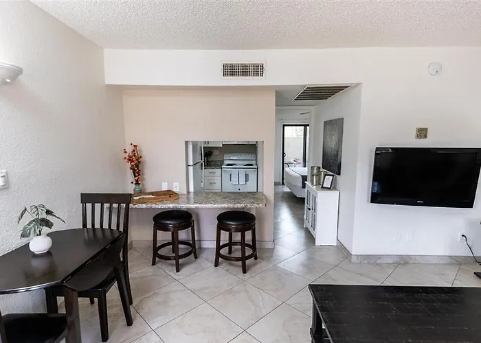 141 Fully Furnished, Wifi Included