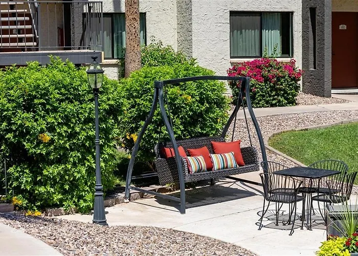Apartment 141 Fully Furnished, Wifi Included Scottsdale